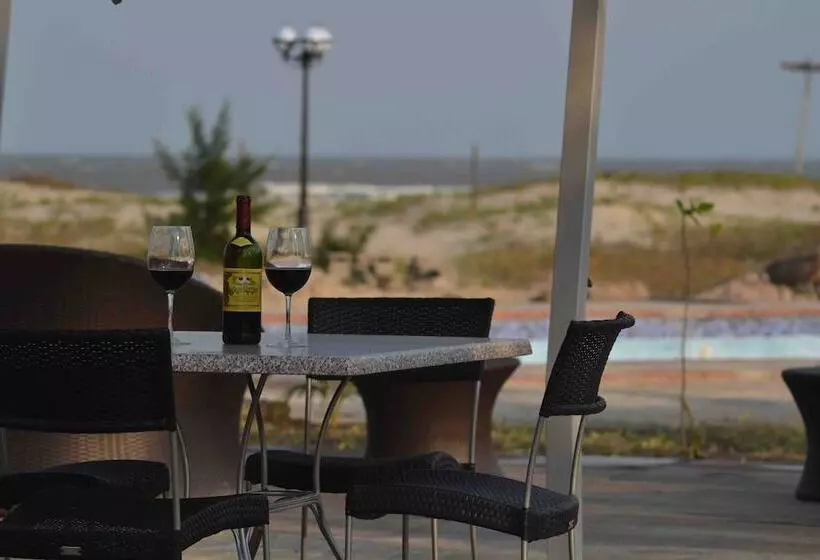 Hotelli Zalala Beach Lodge