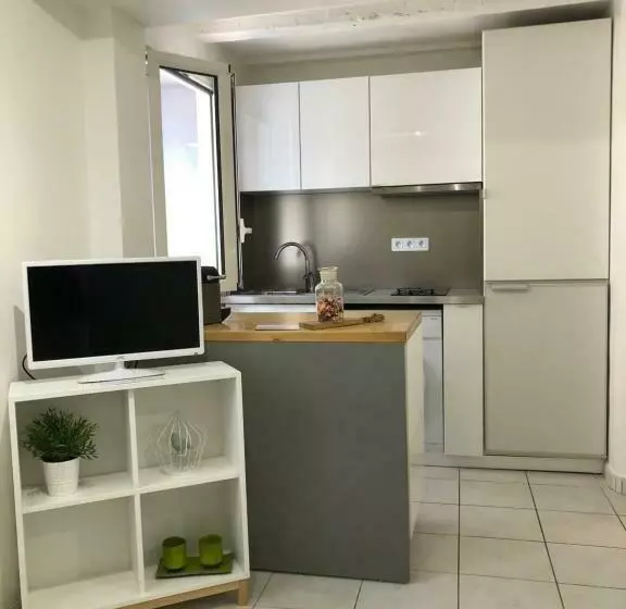 La Tanière De L Ours Blanc Aubagne Cassis Aix En Provence