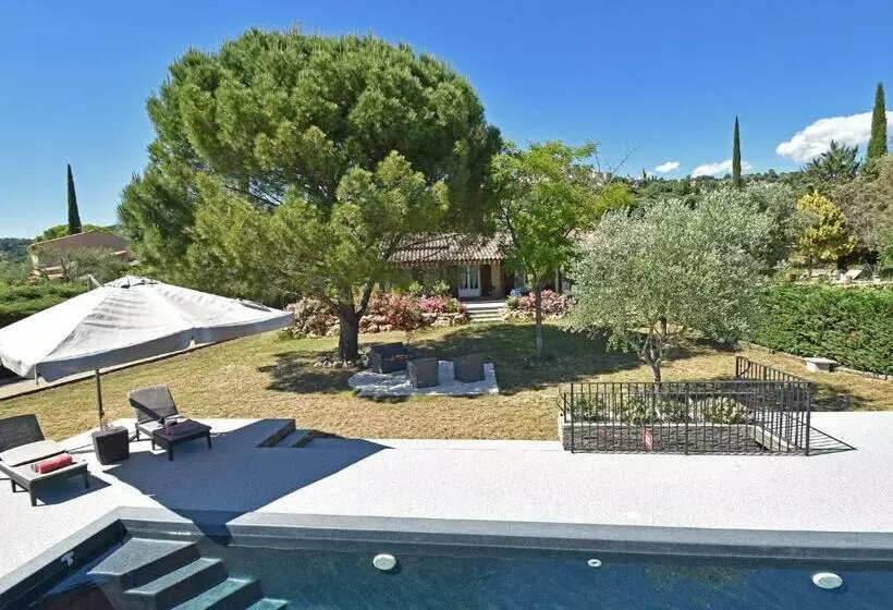 Villa Isclawa Luxury With Private Pool In Callian