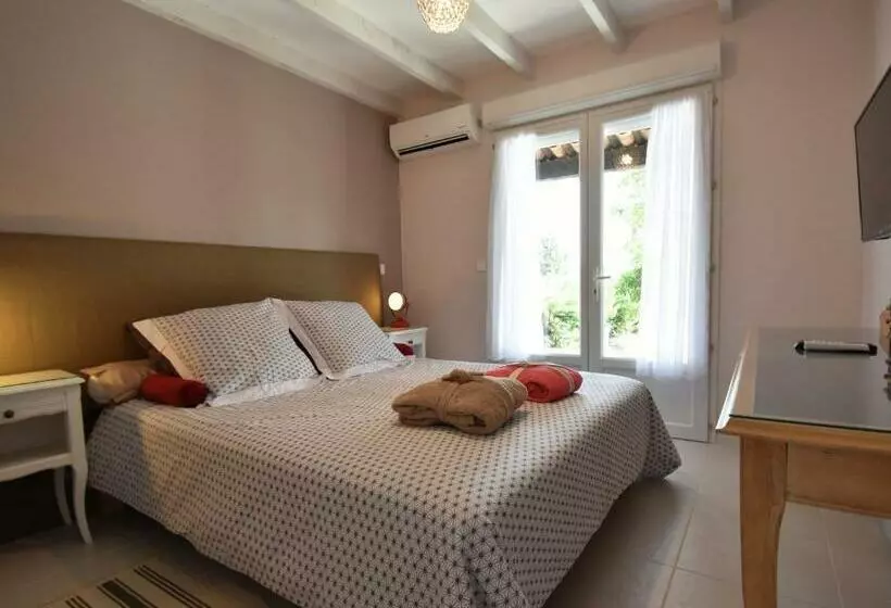 Villa Isclawa Luxury With Private Pool In Callian