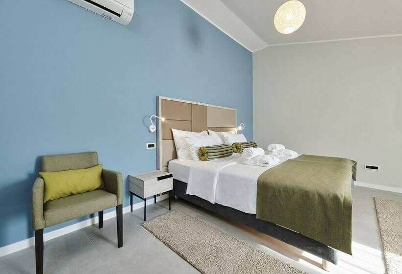 بنسيون Al Porto Suites