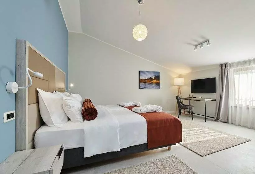 ペンション Al Porto Suites