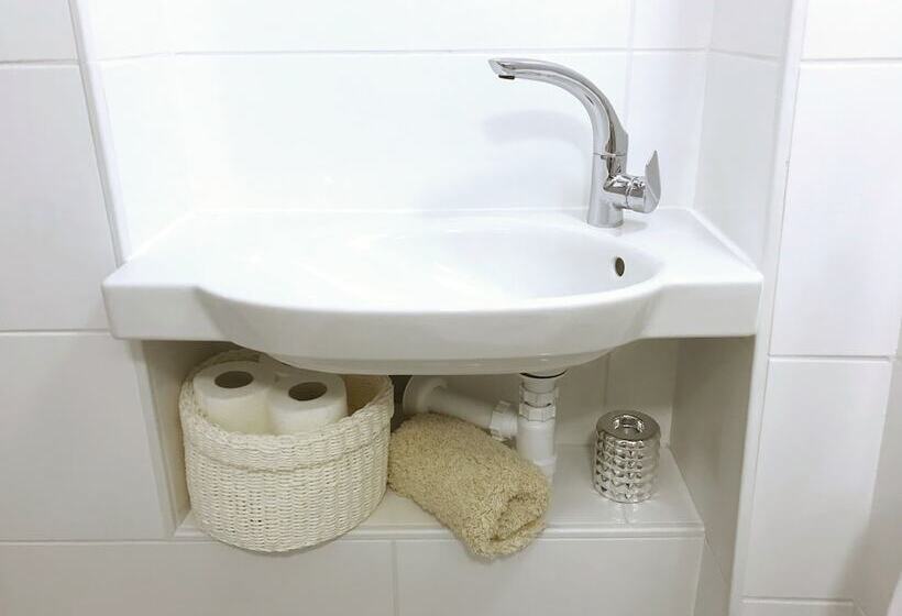 پانسیون Perello Old Town