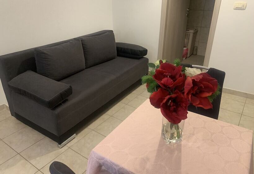 پانسیون Perello Old Town