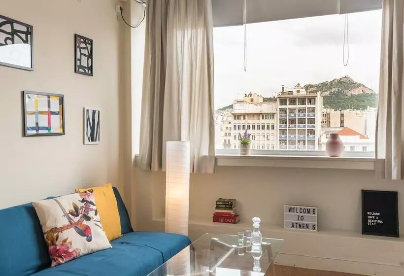 Pension Explore The Art Side Of Omonia