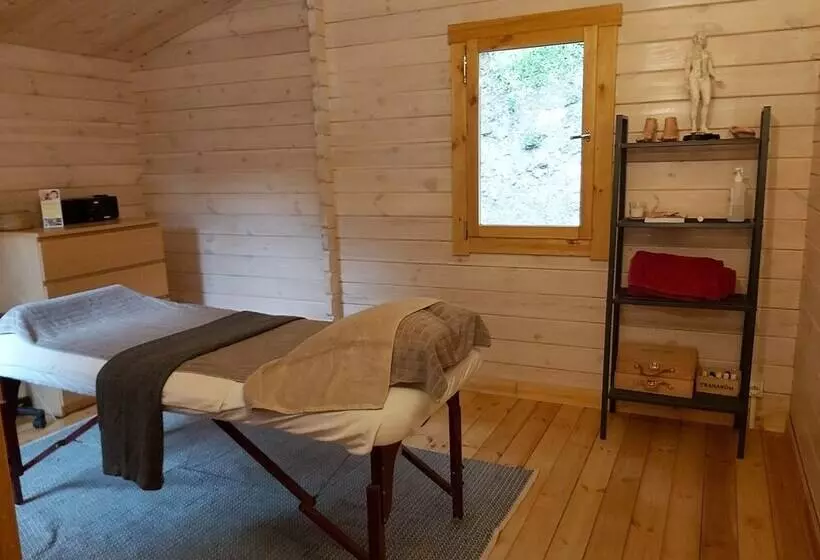 ペンション Le Chalet Des Trois Quilles