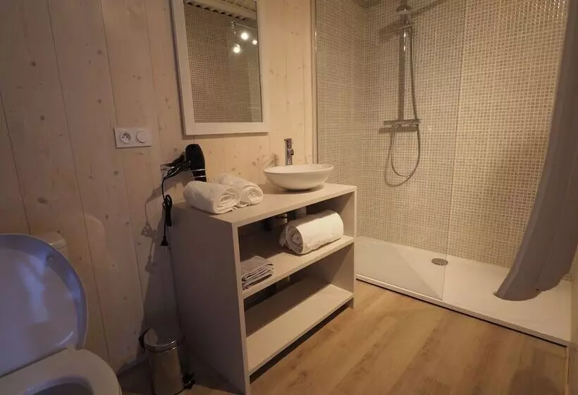 ペンション Le Chalet Des Trois Quilles