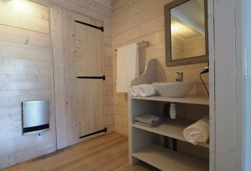 ペンション Le Chalet Des Trois Quilles