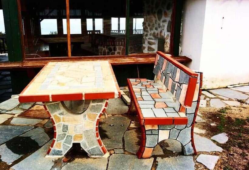 Пансион Pangeo Forest Village