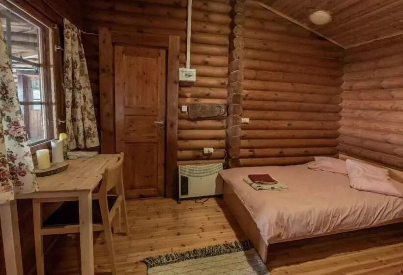 Majatalo Pangeo Forest Village