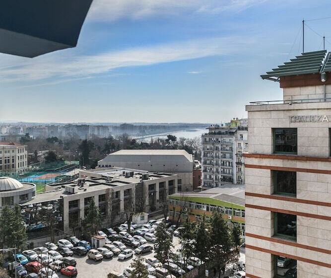 Septa Studios By Skg Apartments