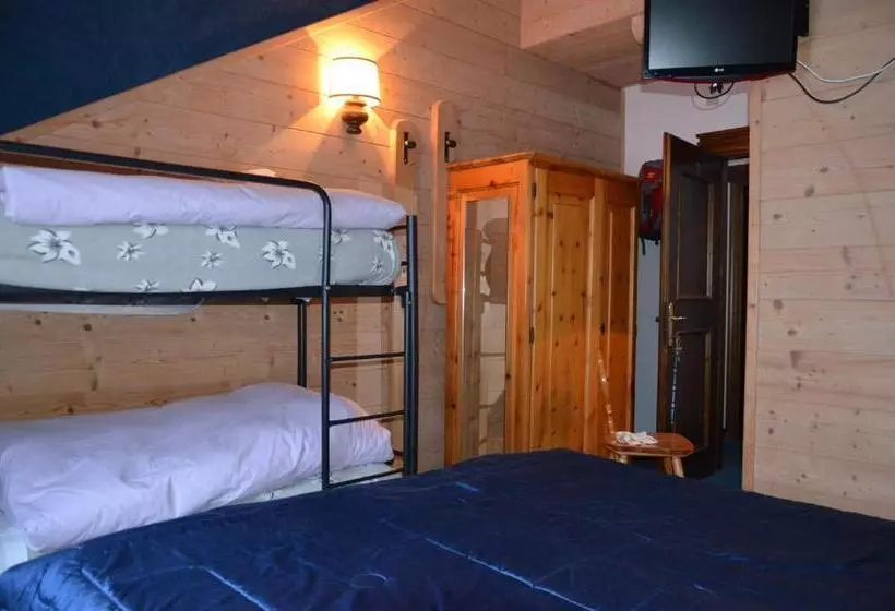 هتل Chalet Valeruz