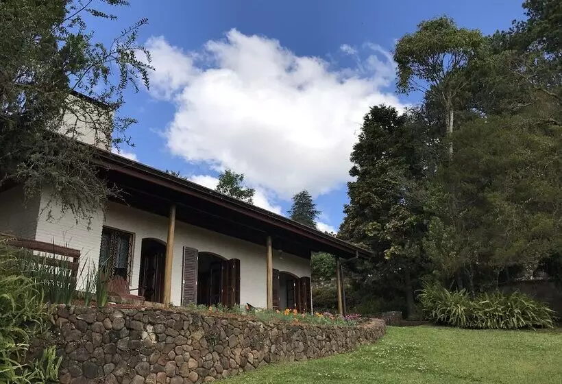هتل Pousada Aguia Da Montanha