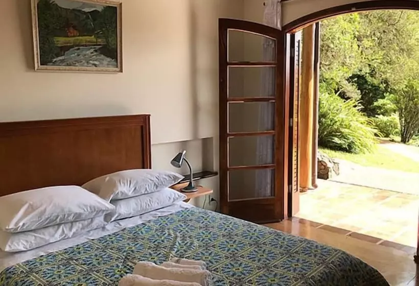 هتل Pousada Aguia Da Montanha