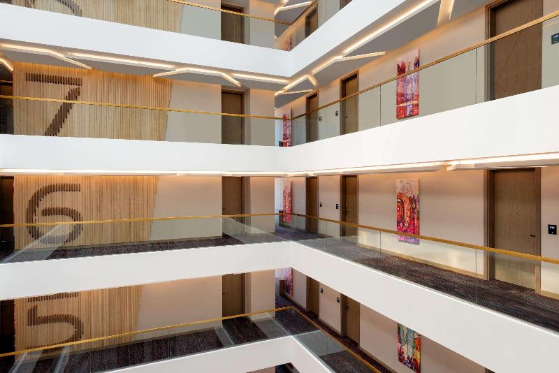 هتل Ramada Encore By Wyndham Muscat Al Ghubra