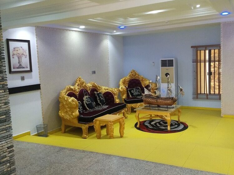 هتل Zoe S International