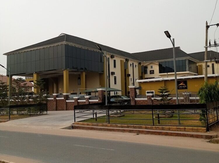 هتل Zoe S International