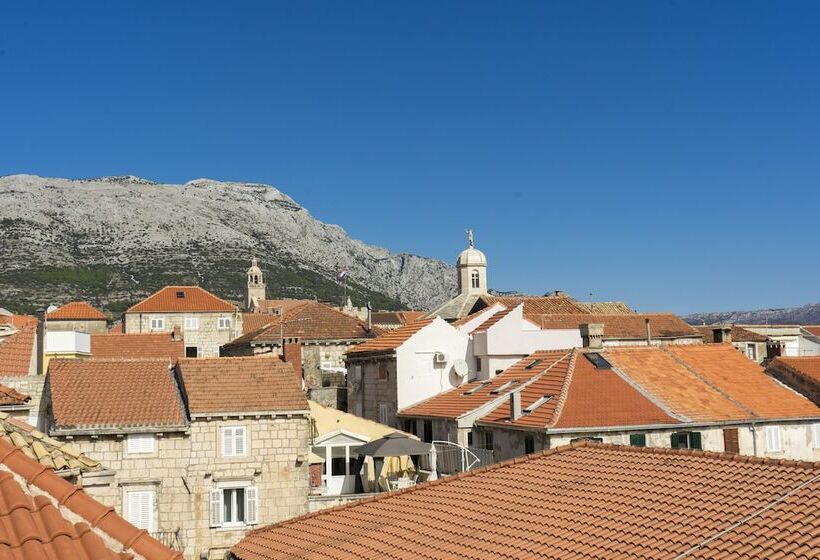 بنسيون Apartments And Rooms Katija & Egon