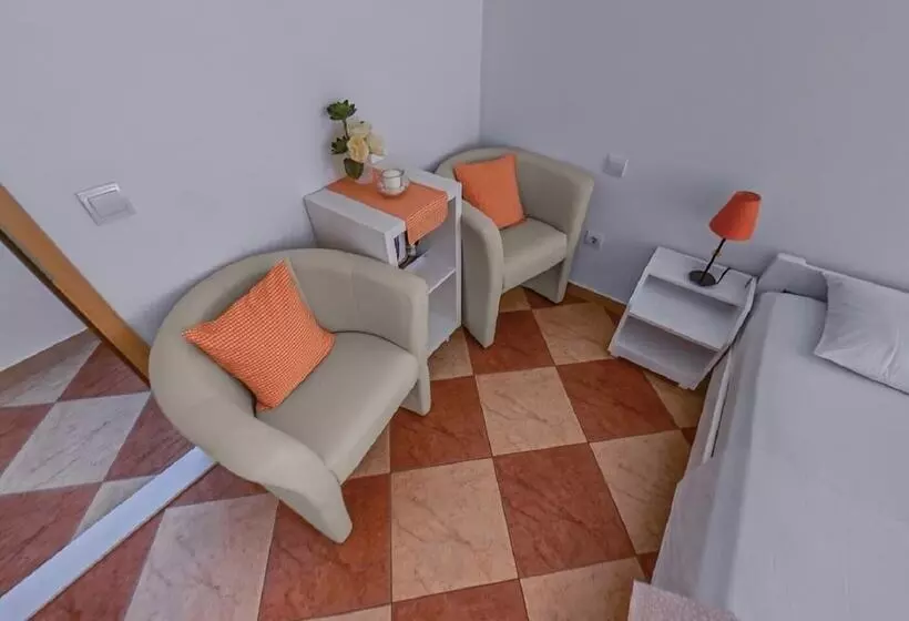 Majatalo Apartments And Rooms Katija & Egon