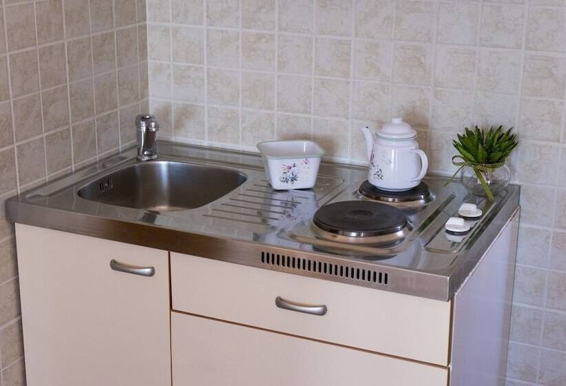 بنسيون Apartments And Rooms Katija & Egon