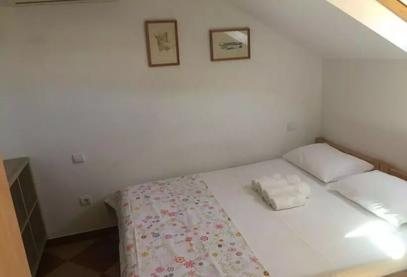 Majatalo Apartments And Rooms Katija & Egon