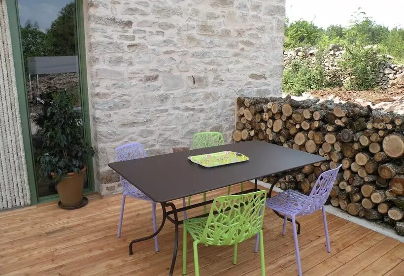 Majatalo La Bergerie Baroque