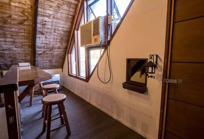 ベッドアンドブレックファースト Rustika