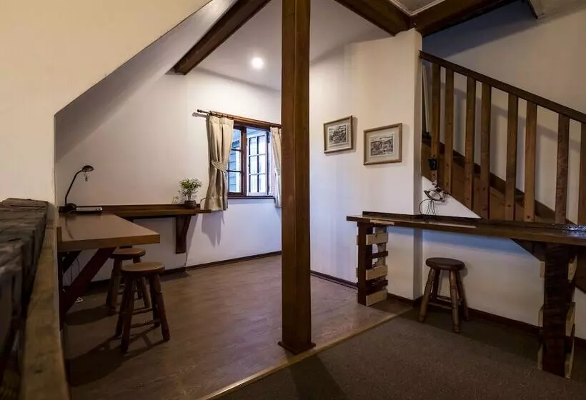 ベッドアンドブレックファースト Rustika