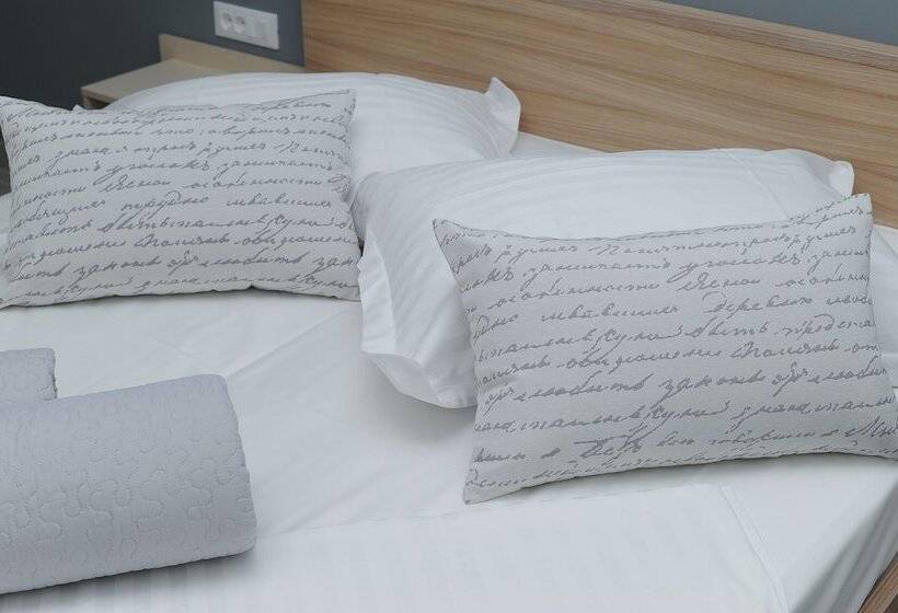 Seaside Luxury Suites