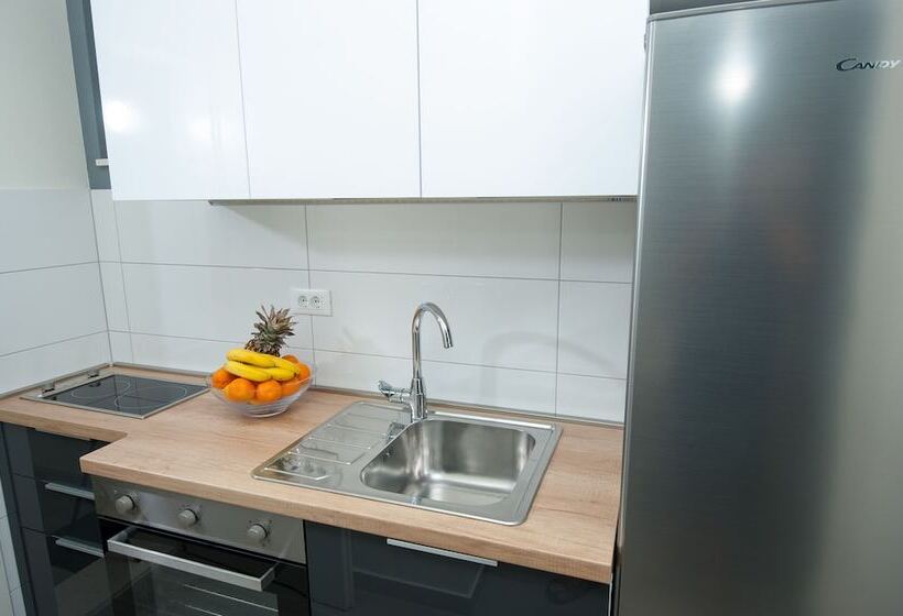 Seaside Luxury Suites