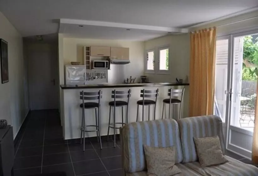 Villa Gecko
