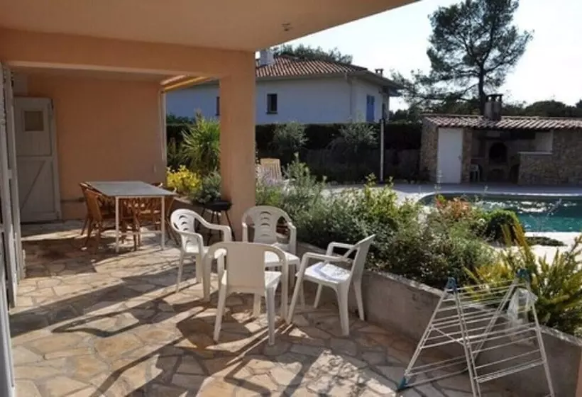 Villa Gecko