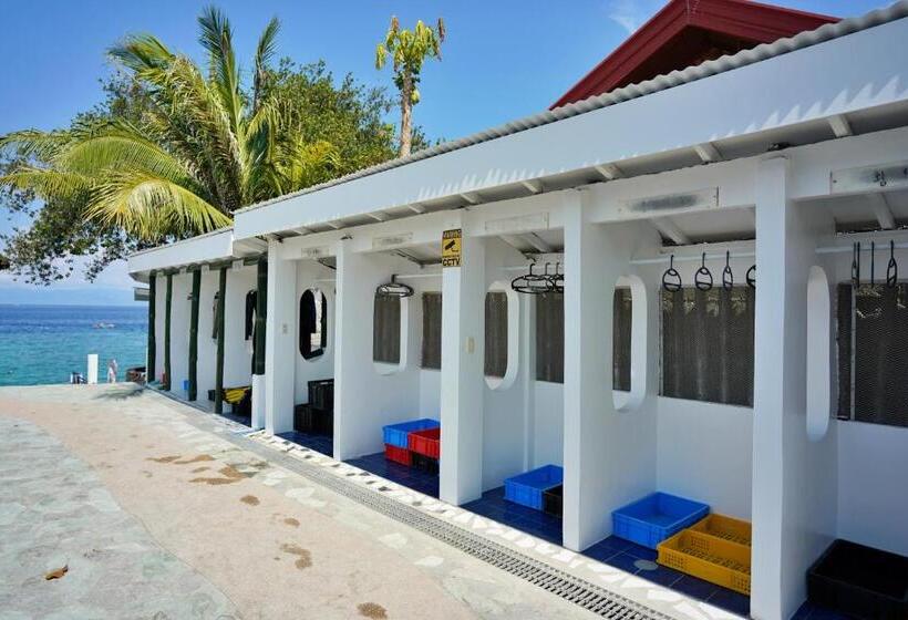 Club Hari Dive Resort