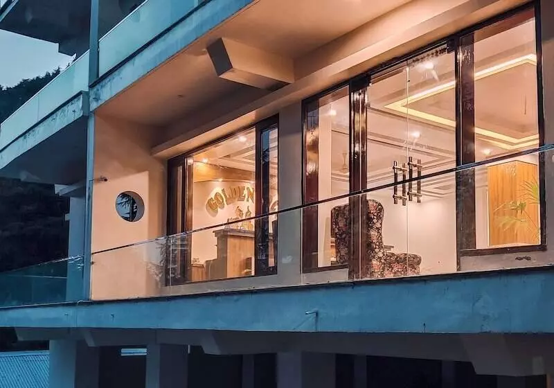 Golden Rock   Am Hotel Kollection