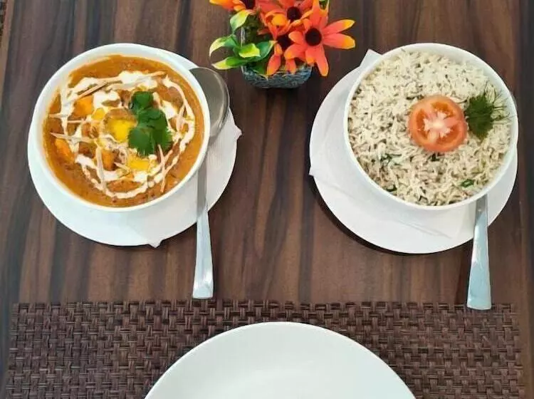 Golden Rock   Am Hotel Kollection