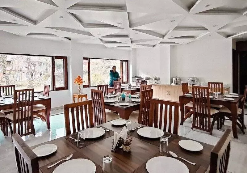 Golden Rock   Am Hotel Kollection