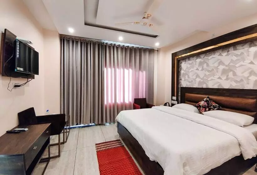 Golden Rock   Am Hotel Kollection