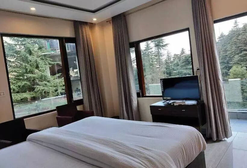 Golden Rock   Am Hotel Kollection