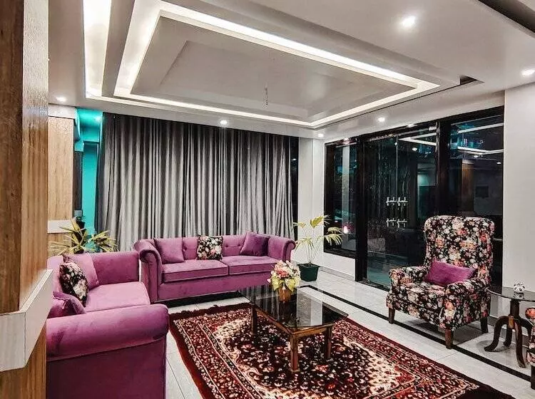 Golden Rock   Am Hotel Kollection