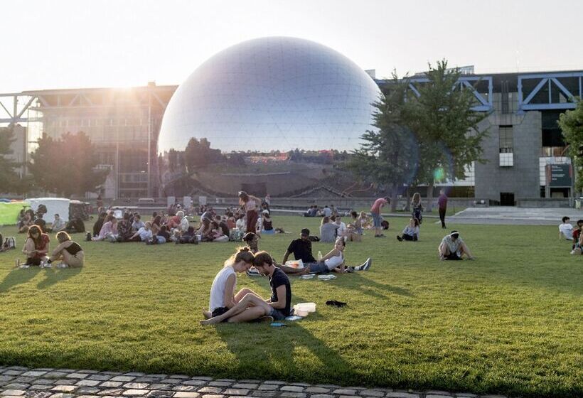 호텔 Ibis Styles Paris Romainville