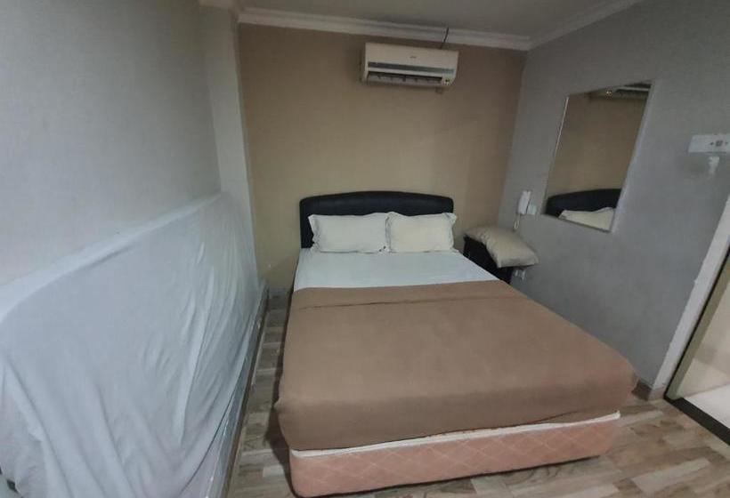 בית מלון כפרי Oyo 89970 Dg