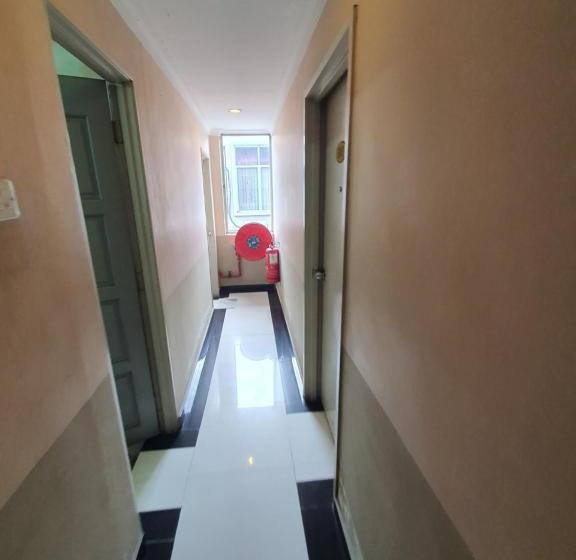 בית מלון כפרי Oyo 89970 Dg