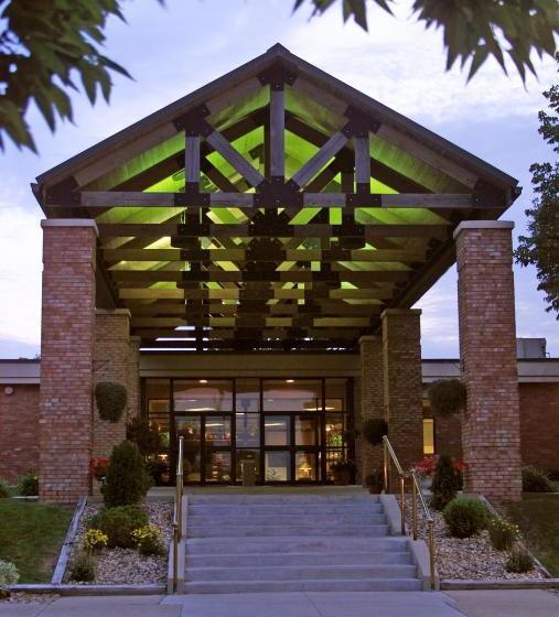Lake Okoboji Resort And Conference Center