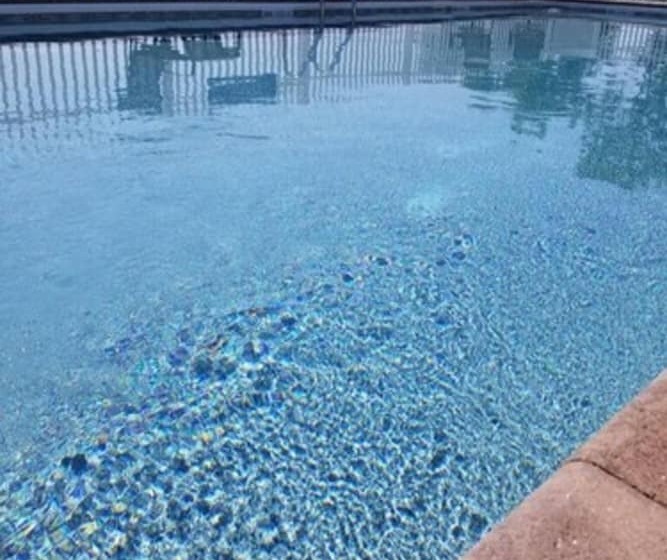 ホテル Days Inn & Suites By Wyndham Lancaster Amish Country