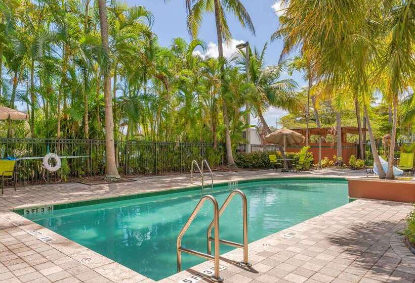 فندق Extended Stay America Premier Suites  Fort Lauderdale  Cypress Creek  Park North