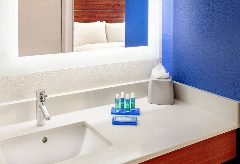 فندق Holiday Inn Express Chesapeake   Norfolk, An Ihg