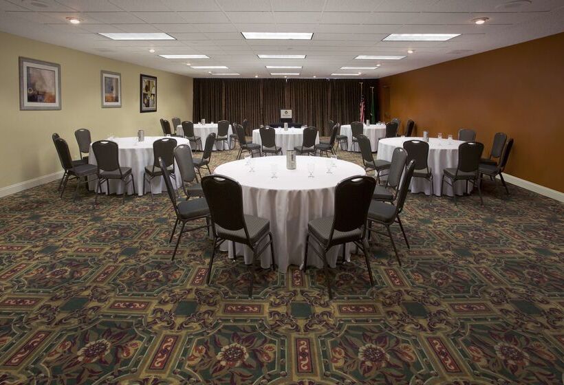 هتل Red Lion Seattle Airport