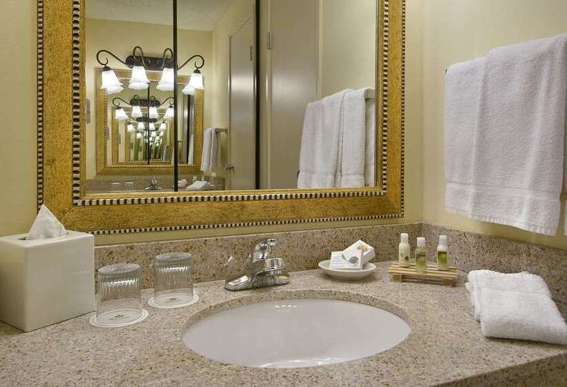 هتل Red Lion Seattle Airport