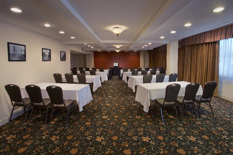 هتل Red Lion Seattle Airport