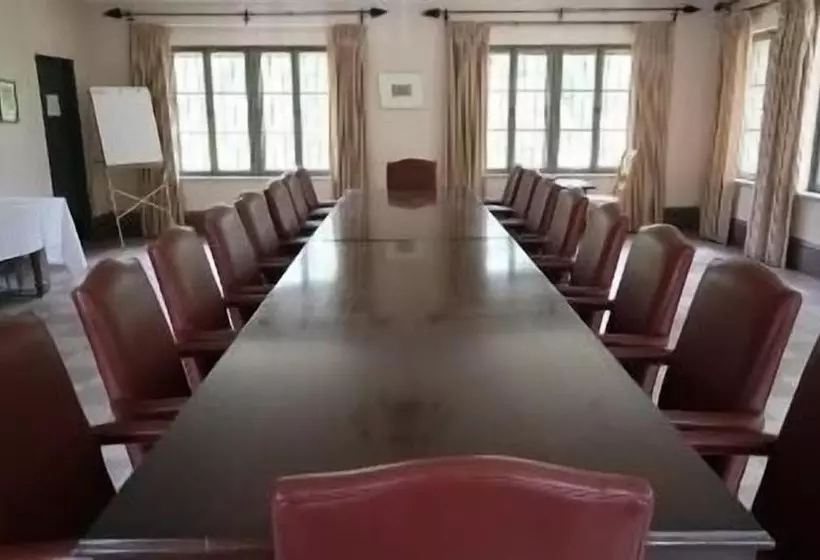 فندق The Lodge At Wakulla Springs